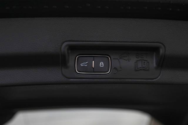 Certified 2025 Ford Explorer Active w/ Active Comfort Package image 16