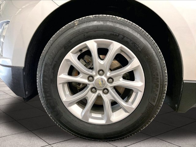 Used 2019 Chevrolet Equinox LT FWD image 8