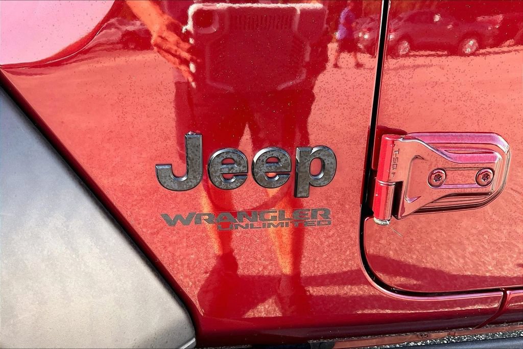 Used 2021 Jeep Wrangler Unlimited Sport AWD/4WD image 8