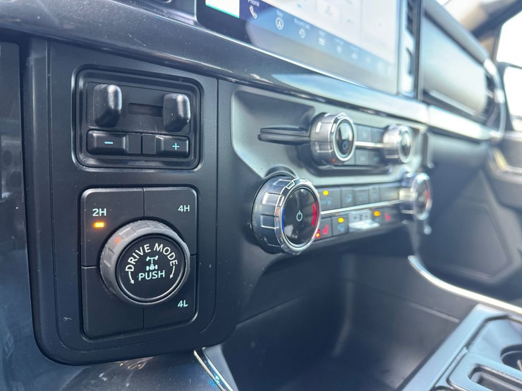 Certified 2022 Ford F150 XLT w/ Equipment Group 302A High image 39