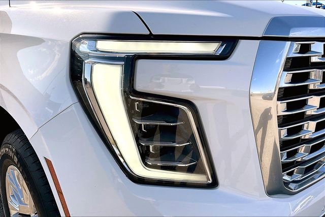 Used 2025 GMC Yukon XL Denali AWD/4WD image 30