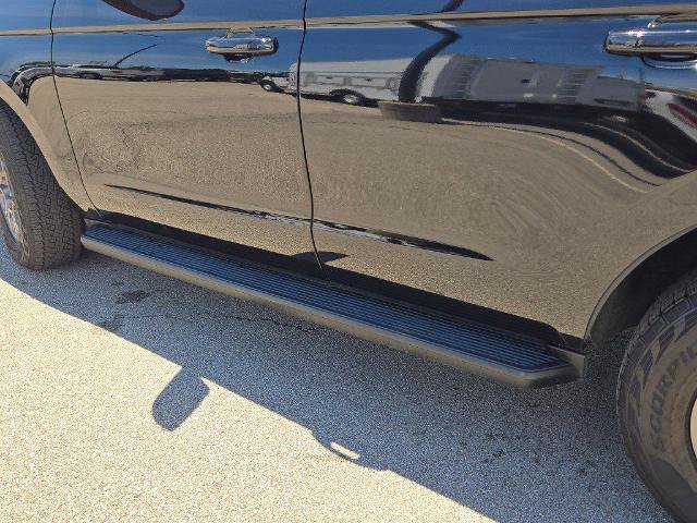 Certified 2025 Ford Expedition Active AWD/4WD image 16