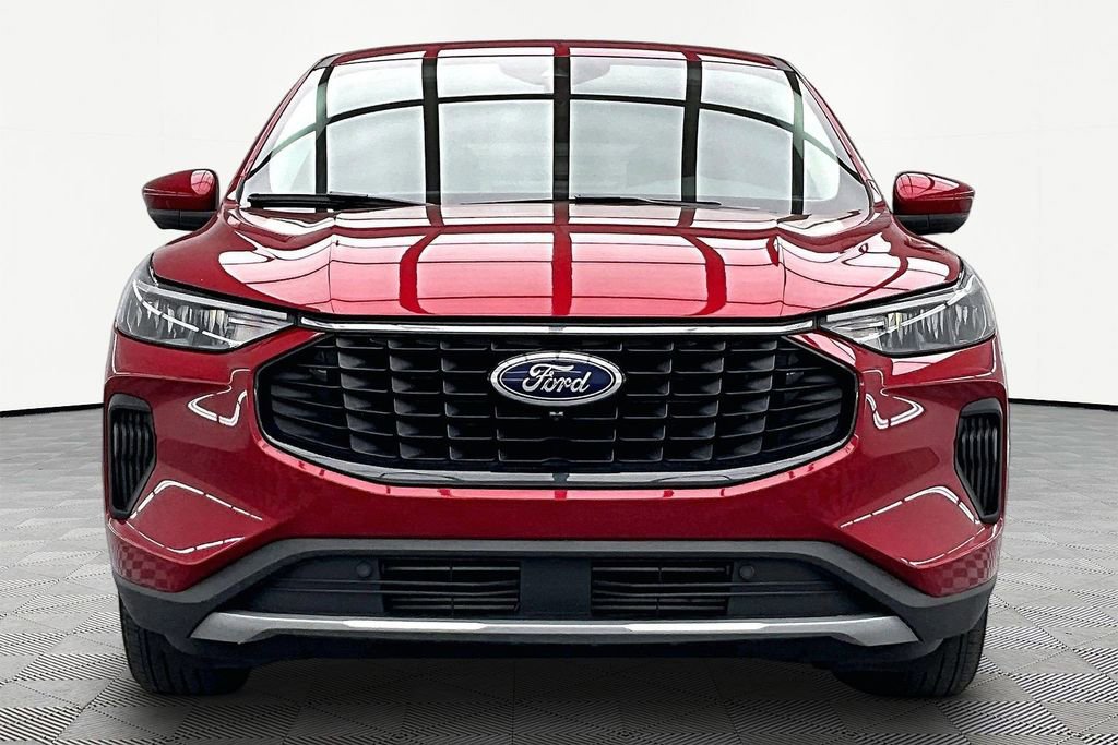 Certified 2023 Ford Escape Active w/ Tech Pack #2 FWD image 3