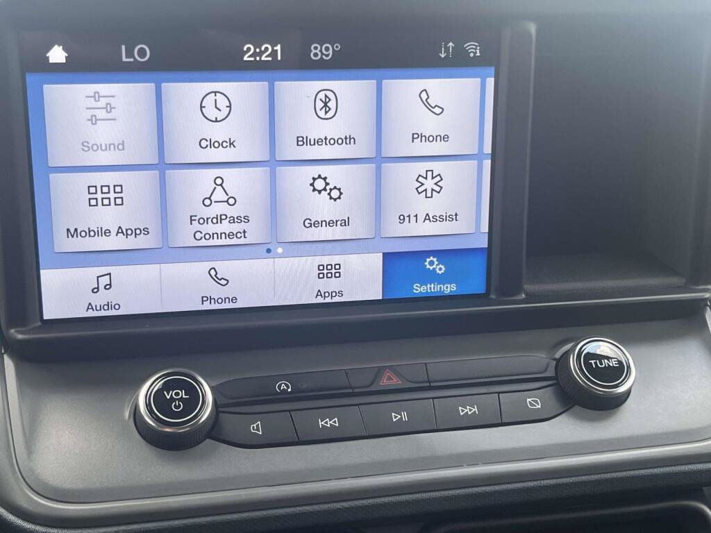 Certified 2024 Ford Maverick Tremor w/ Tremor Off-Road Package AWD/4WD image 24