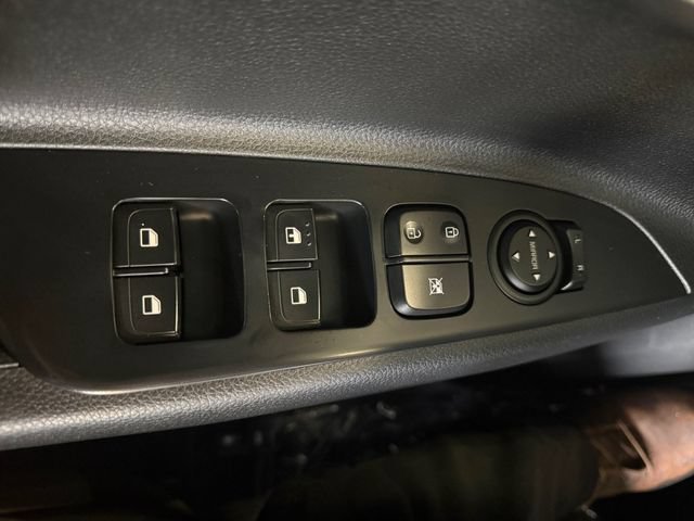 Used 2022 Kia Rio S w/ Technology Package FWD image 10