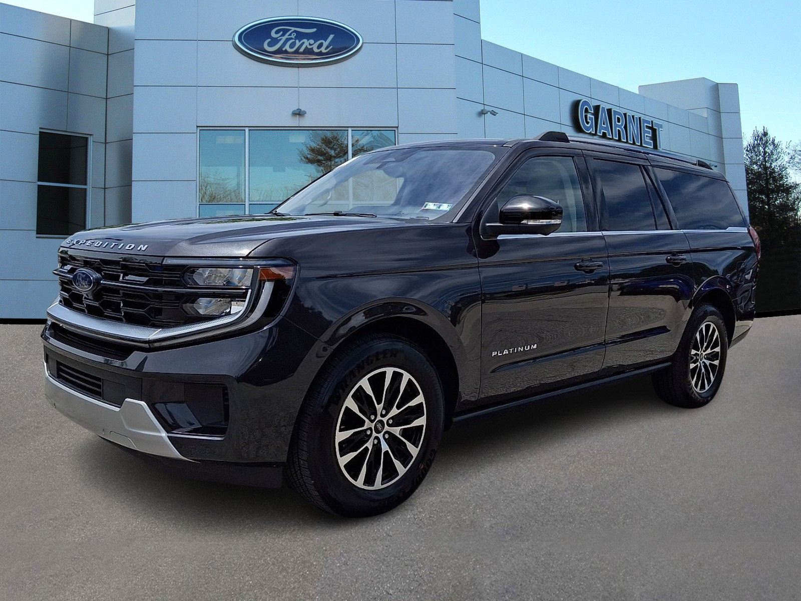 Certified 2025 Ford Expedition Max Platinum AWD/4WD image 4