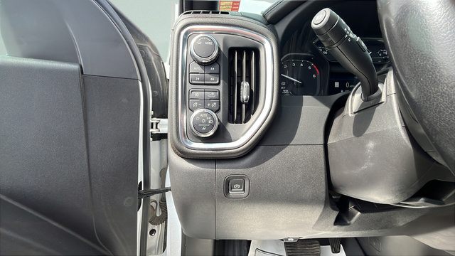 Used 2022 GMC Sierra 1500 AT4 w/ AT4 Premium Package AWD/4WD image 11