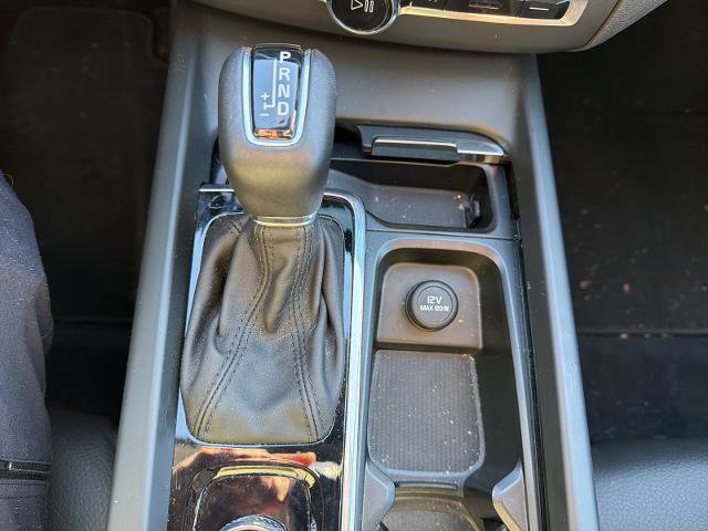 Used 2021 Volvo XC60 T5 Momentum w/ Premium Package image 28