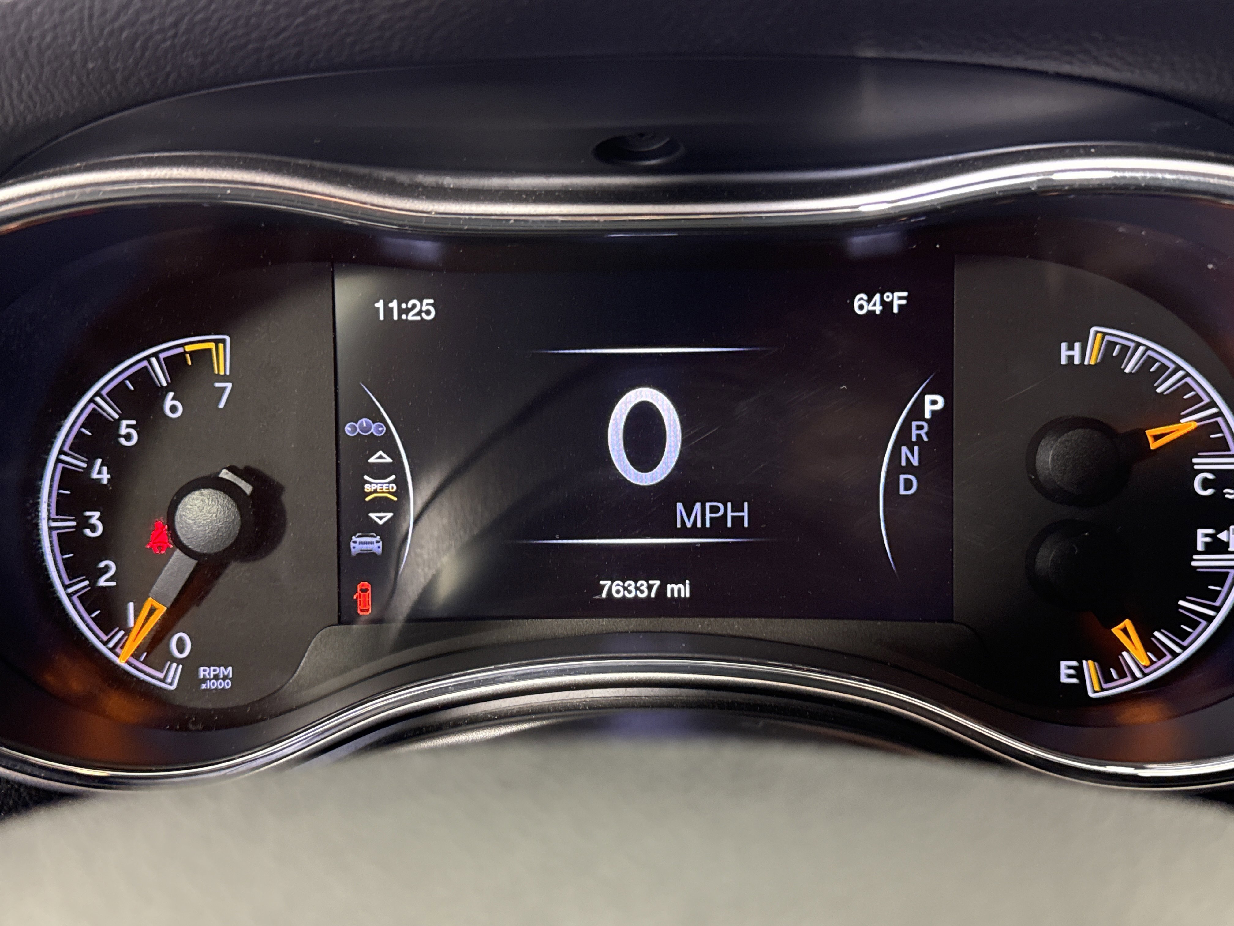 Used 2018 Jeep Grand Cherokee Altitude image 28