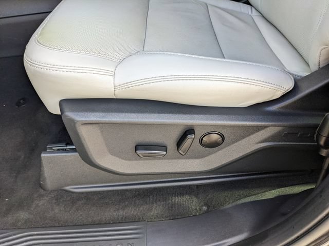 Certified 2025 Ford Expedition Platinum w/ Driver's Package AWD/4WD image 26