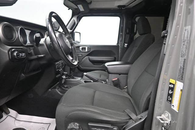 Used 2021 Jeep Gladiator Sport AWD/4WD image 6