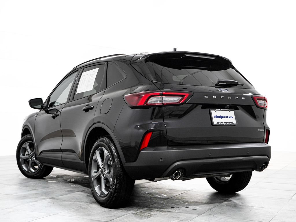 Certified 2025 Ford Escape ST-Line Select w/ Tech Pack #1 AWD/4WD image 6