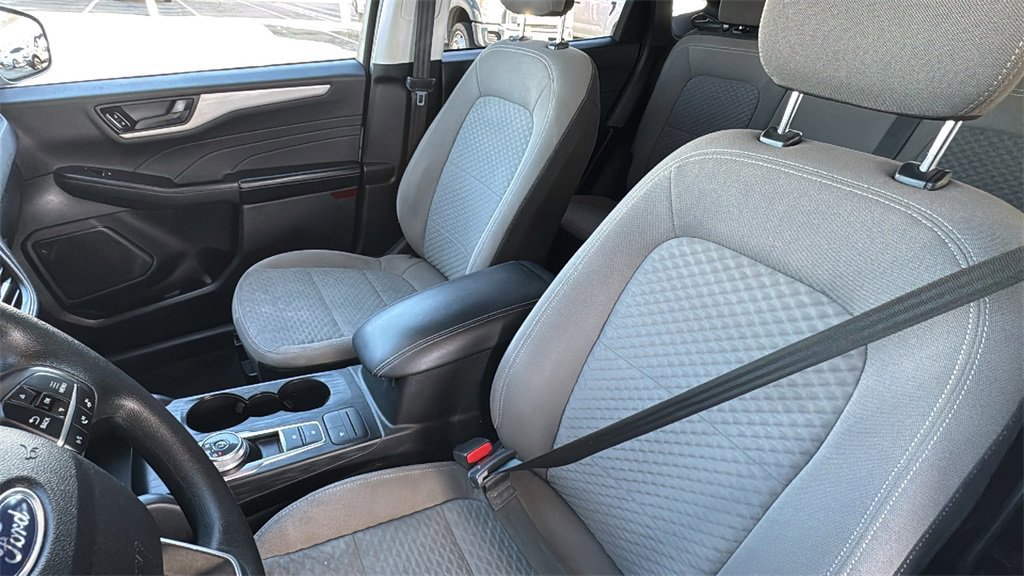 Certified 2022 Ford Escape SE image 22