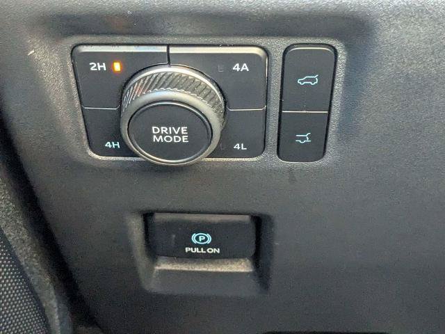 Certified 2025 Ford Expedition Active AWD/4WD image 28