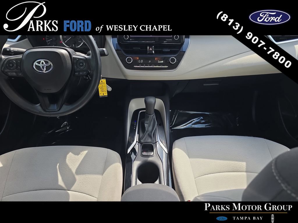 Used 2022 Toyota Corolla LE FWD image 12