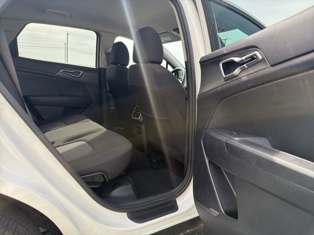 Used 2023 Kia Sportage LX FWD image 20