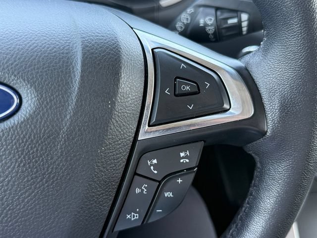 Certified 2020 Ford Edge SEL w/ Cold Weather Package AWD/4WD image 19