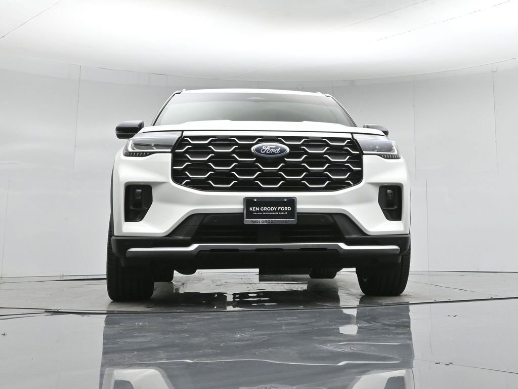 Certified 2025 Ford Explorer Platinum w/ Ultimate Package image 55