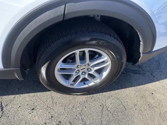 Certified 2025 Ford Explorer Active image 14