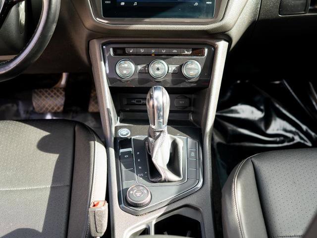 Used 2019 Volkswagen Tiguan SE w/ Panoramic Sunroof Package image 25