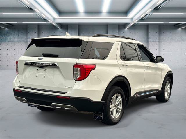 Certified 2023 Ford Explorer XLT w/ Equipment Group 202A AWD/4WD image 27