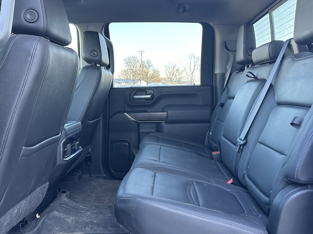 Used 2022 GMC Sierra 2500 SLT w/ SLT Premium Package image 12
