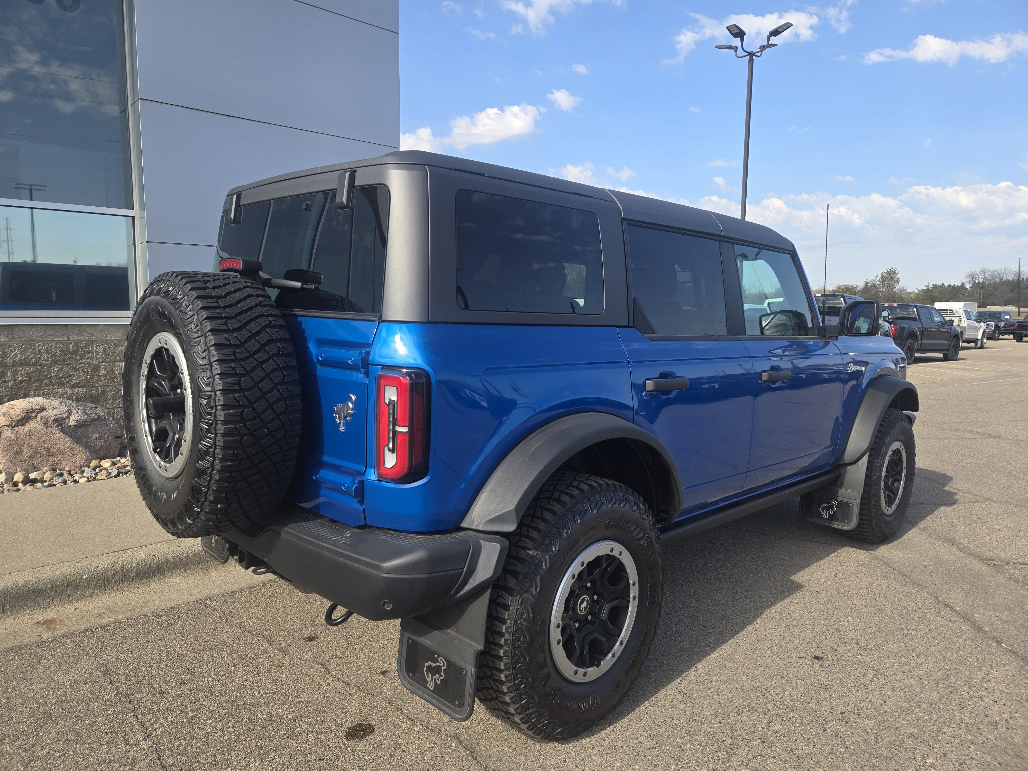 Certified 2022 Ford Bronco Badlands AWD/4WD image 18
