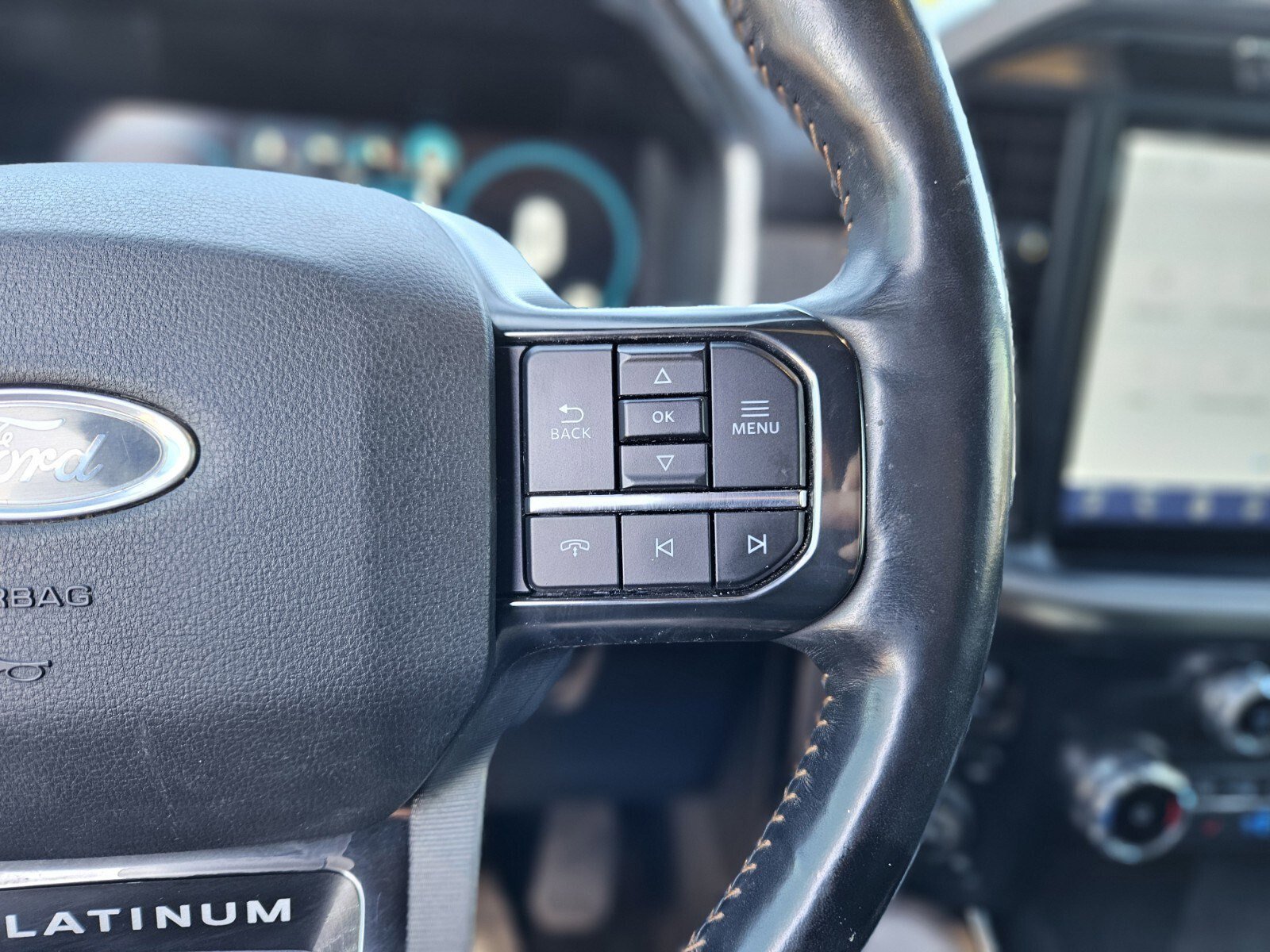 Certified 2022 Ford F150 Platinum w/ Equipment Group 701A High image 30