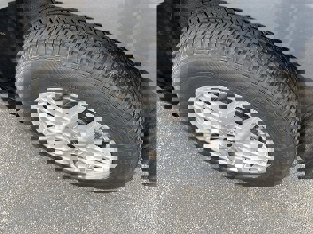 Certified 2024 Ford Edge SEL image 8