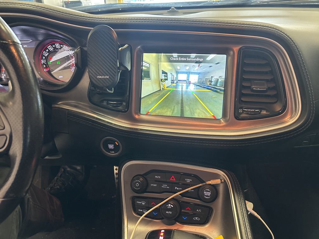 Used 2022 Dodge Challenger GT w/ Plus Package image 7