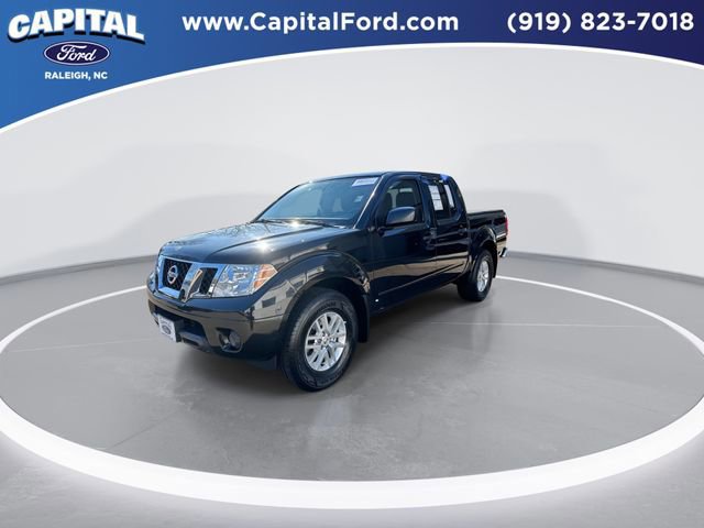 Used 2020 Nissan Frontier SV image 2