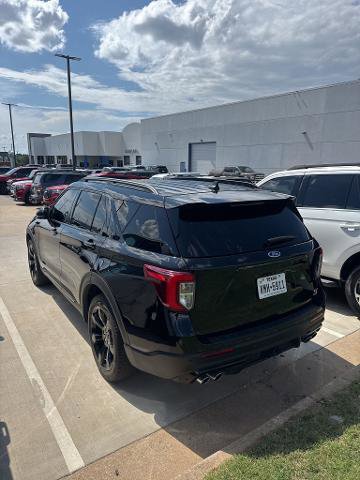Certified 2024 Ford Explorer ST w/ Equipment Group 401A AWD/4WD image 4