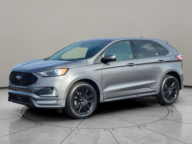 Certified 2024 Ford Edge ST-Line AWD/4WD image 3