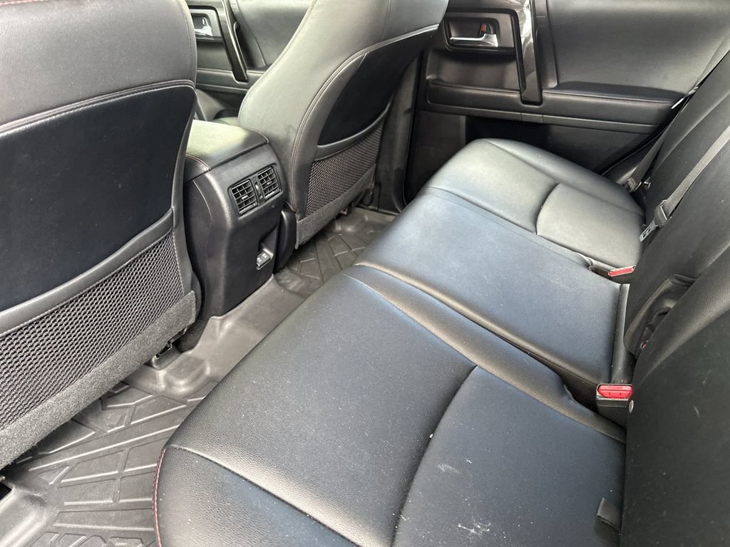 Used 2022 Toyota 4Runner TRD Off-Road Premium AWD/4WD image 11