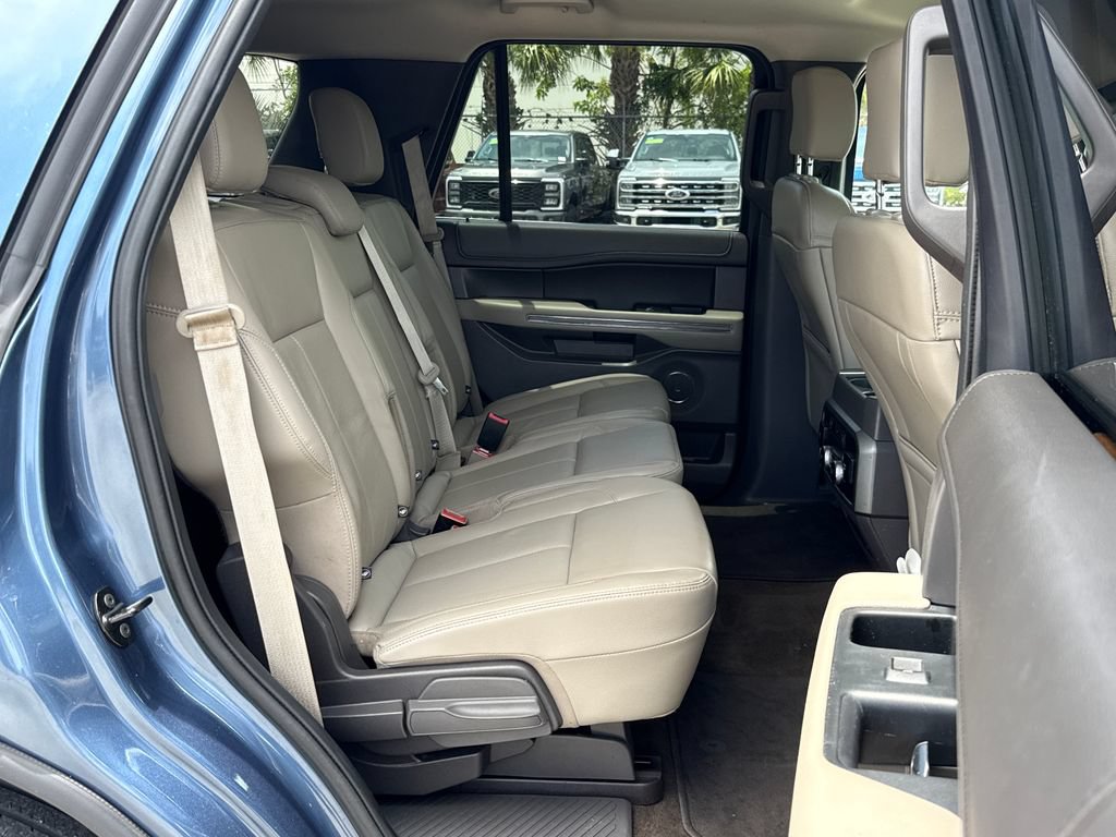 Certified 2020 Ford Expedition XLT w/ Equipment Group 202A RWD image 26
