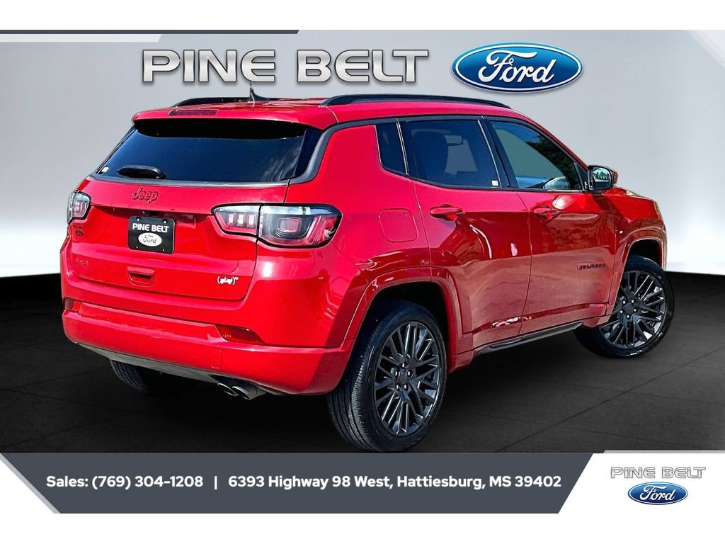 Used 2022 Jeep Compass Limited AWD/4WD image 11
