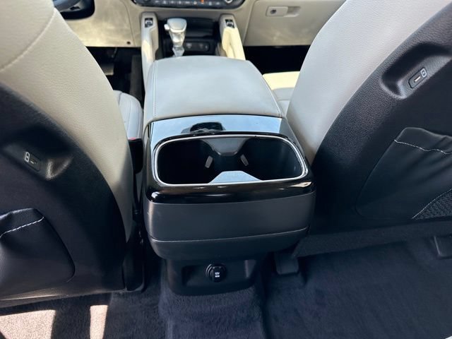 Used 2024 Kia Telluride EX w/ EX Captain's Chair Package AWD/4WD image 20