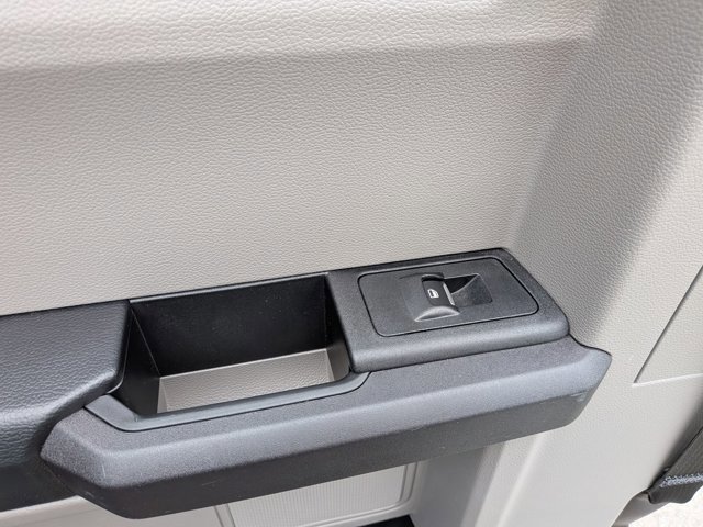 Certified 2017 Ford F150 XL w/ Equipment Group 101A Mid image 26