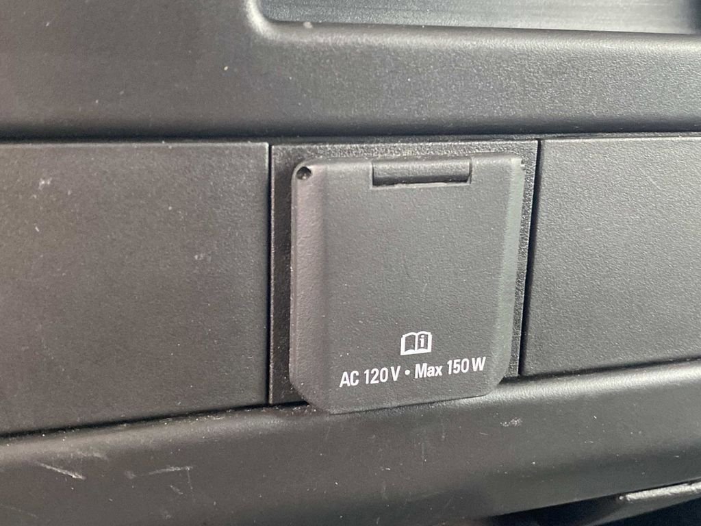 Used 2025 GMC Savana 2500 w/ Driver Convenience Package RWD image 29