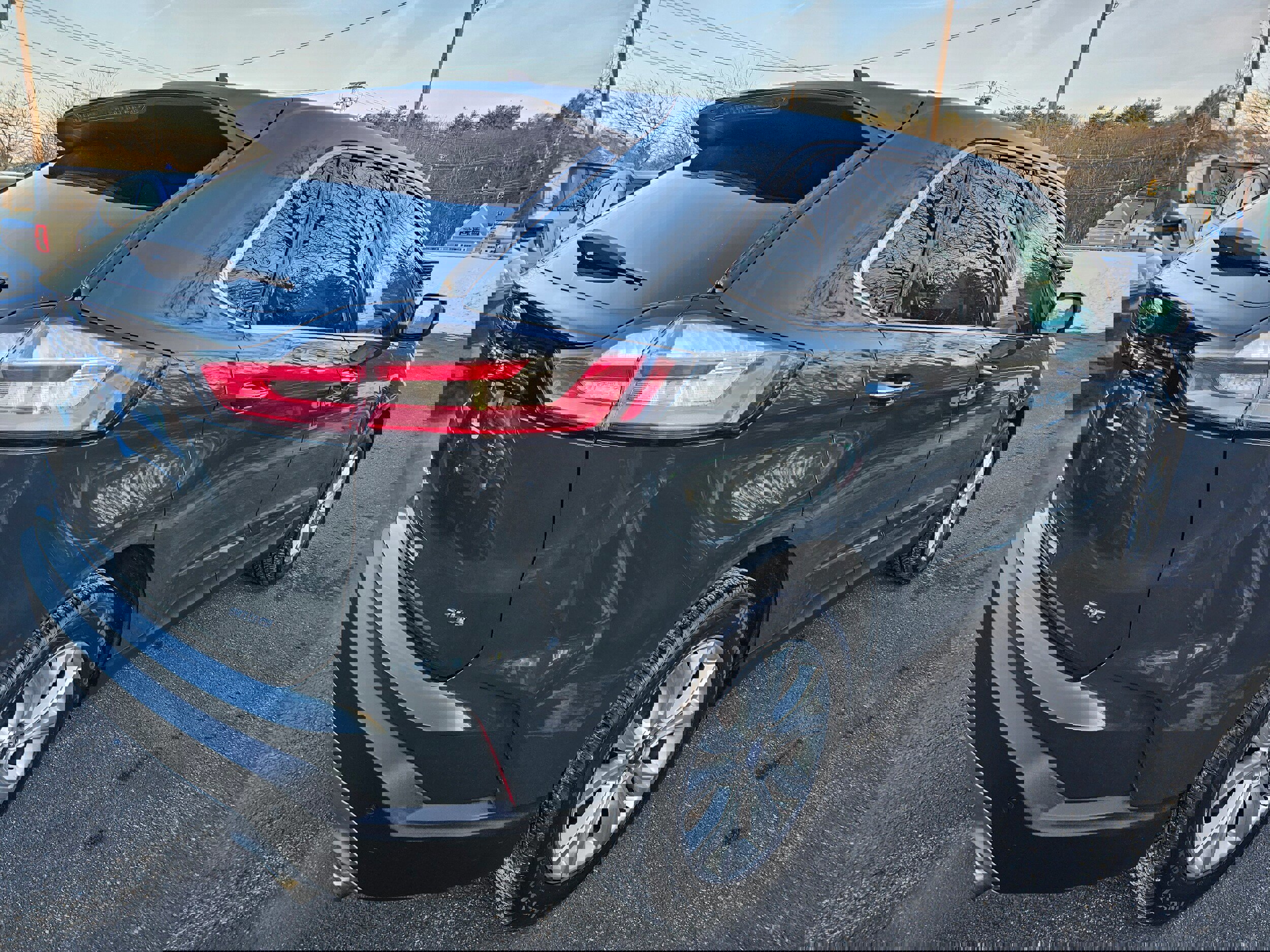 Certified 2022 Ford Edge Titanium w/ Equipment Group 301A image 3