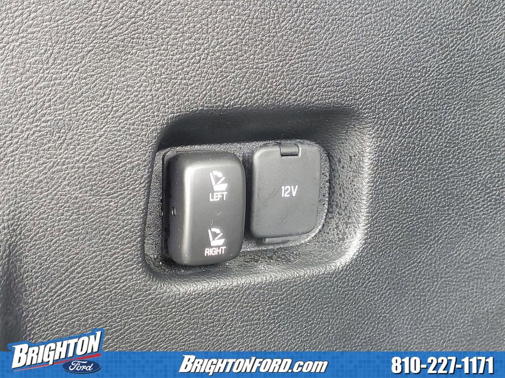 Certified 2023 Ford Edge Titanium w/ Equipment Group 301A AWD/4WD image 8