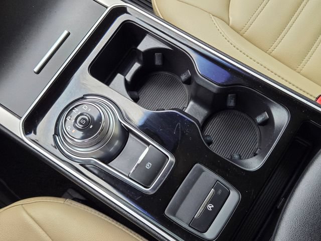 Certified 2019 Ford Edge SEL w/ Equipment Group 201A FWD image 19