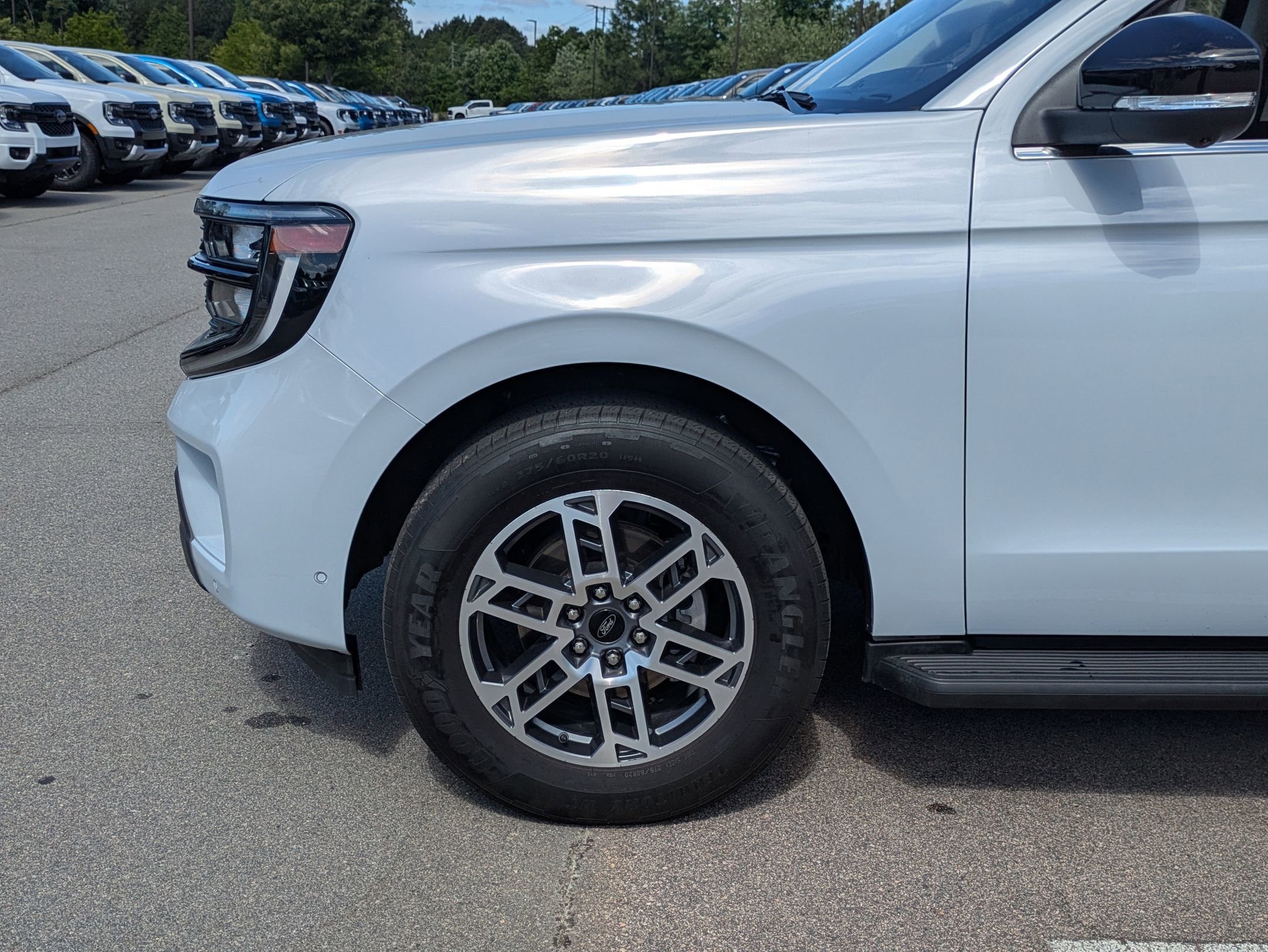 Certified 2025 Ford Expedition Active RWD image 11