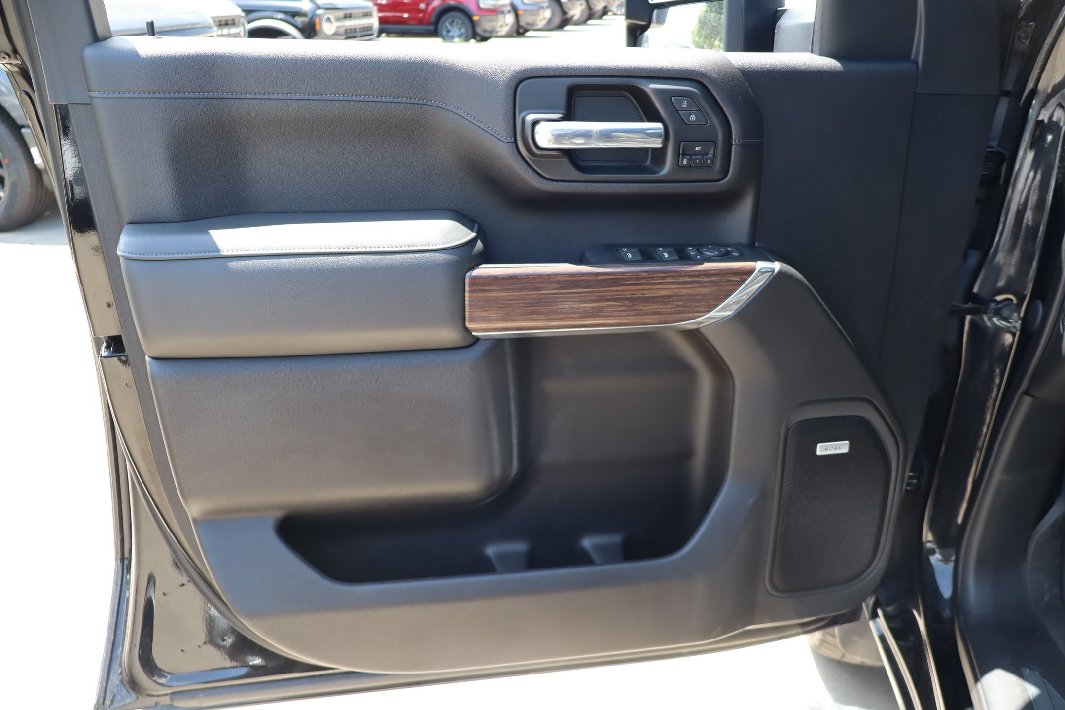 Used 2023 Chevrolet Silverado 3500 High Country AWD/4WD image 12