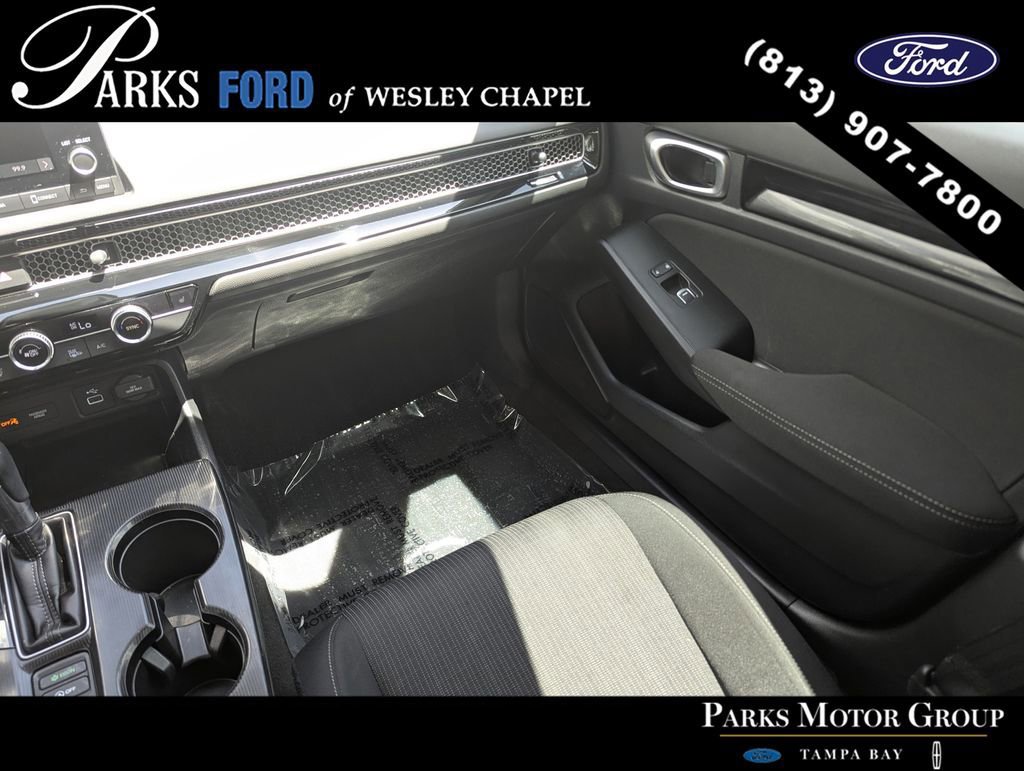Used 2023 Honda Civic EX image 13