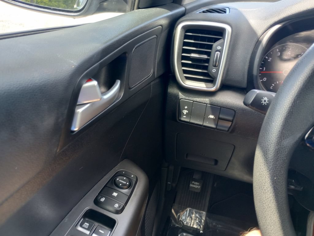 Used 2021 Kia Sportage LX FWD image 23