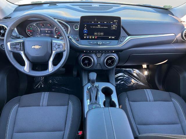 Used 2023 Chevrolet Blazer LT image 11