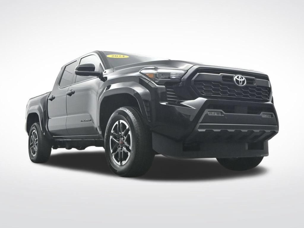 Used 2024 Toyota Tacoma TRD Sport w/ TRD Sport Upgrade Package AWD/4WD image 33