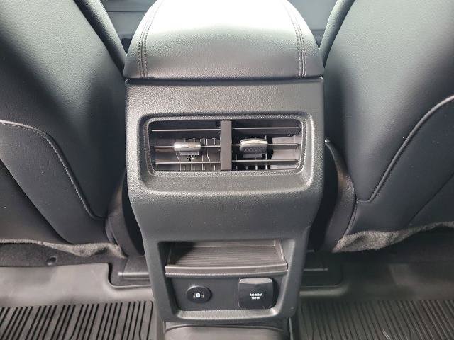 Certified 2023 Ford Edge SEL w/ Convenience Package AWD/4WD image 12