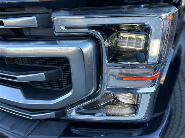 Certified 2021 Ford F250 Platinum w/ FX4 Off-Road Package image 9